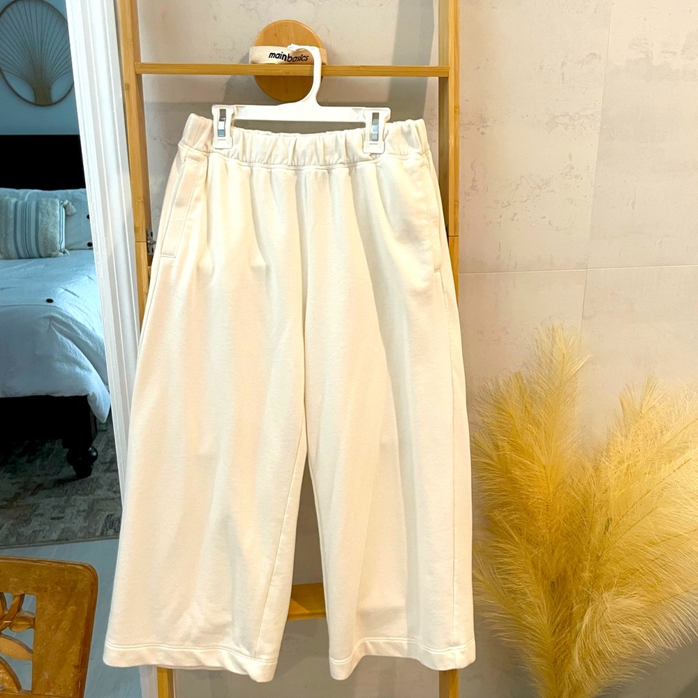 High Rise Wide Leg Crop Sweatpants